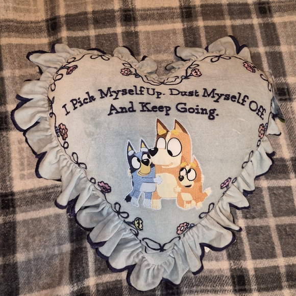 Boxlunch Other - Heart-Shaped Bluey Pillow Box Lunch Exclusive